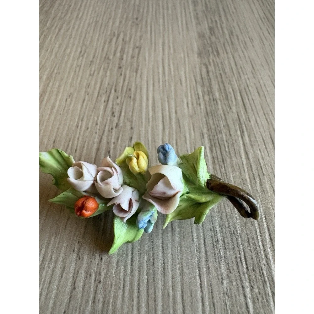 Vintage Flower Brooch Porcelain 2